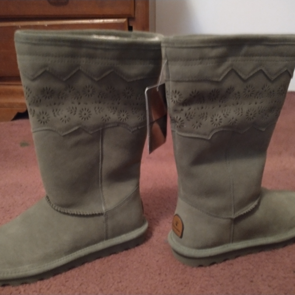 Women's boots